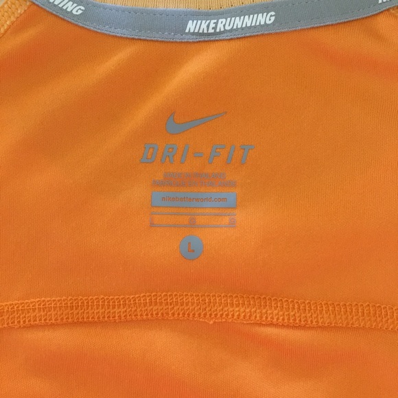L but fits like Small Orange/coral Nike DriFit Top - Picture 4 of 4